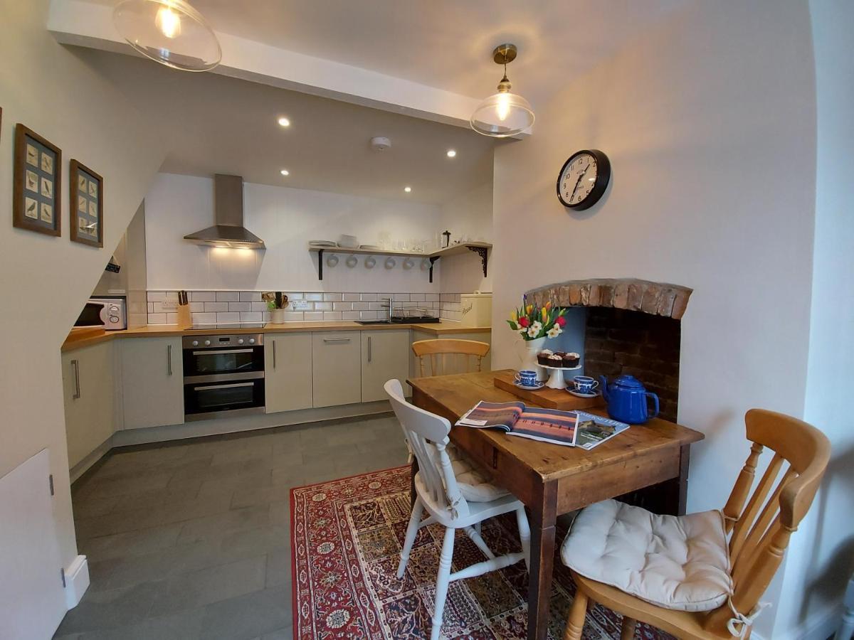 St Etheldreda's Cottage, Wells, Somerset Eksteriør bilde